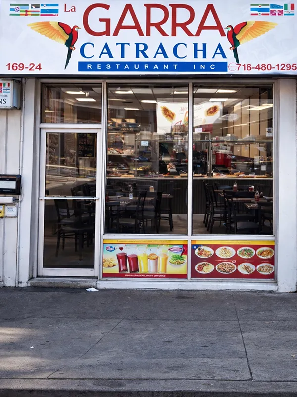 Fachada Garra Catracha Restaurant — 169-24 Jamaica Ave, Jamaica NY